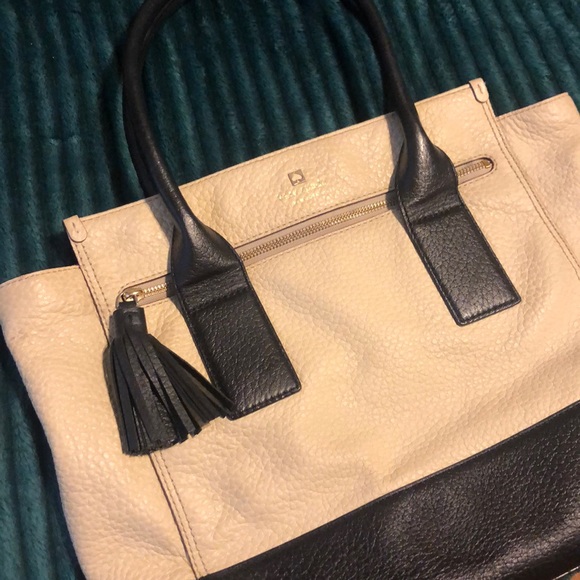 Authentic Kate spade tote - Picture 3 of 8